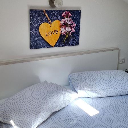 Studio Apartman Loreta Cres Extérieur photo