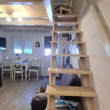 Studio Apartman Loreta Cres Extérieur photo