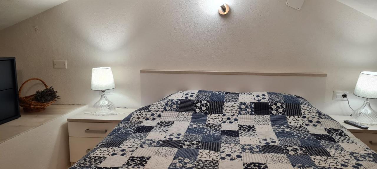 Studio Apartman Loreta Cres Extérieur photo